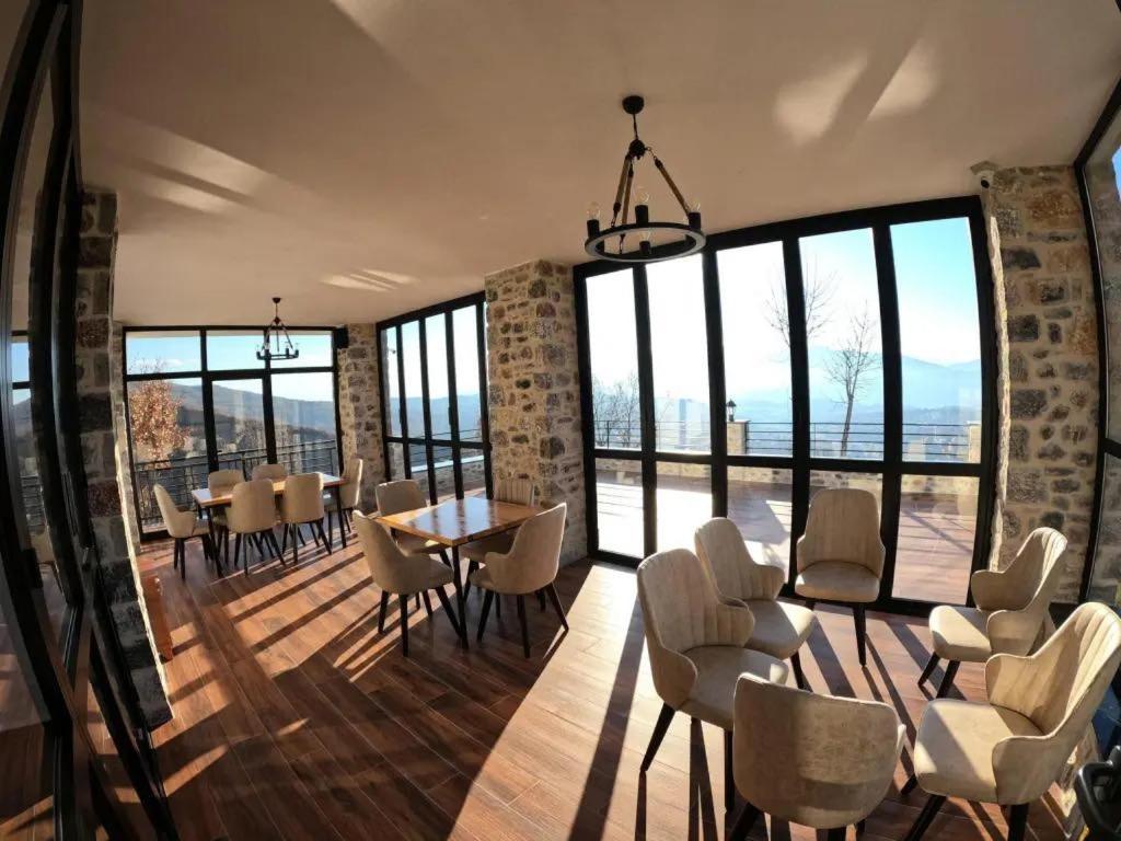 Bujtina Vrenezi Hotel Peshkopia Kültér fotó