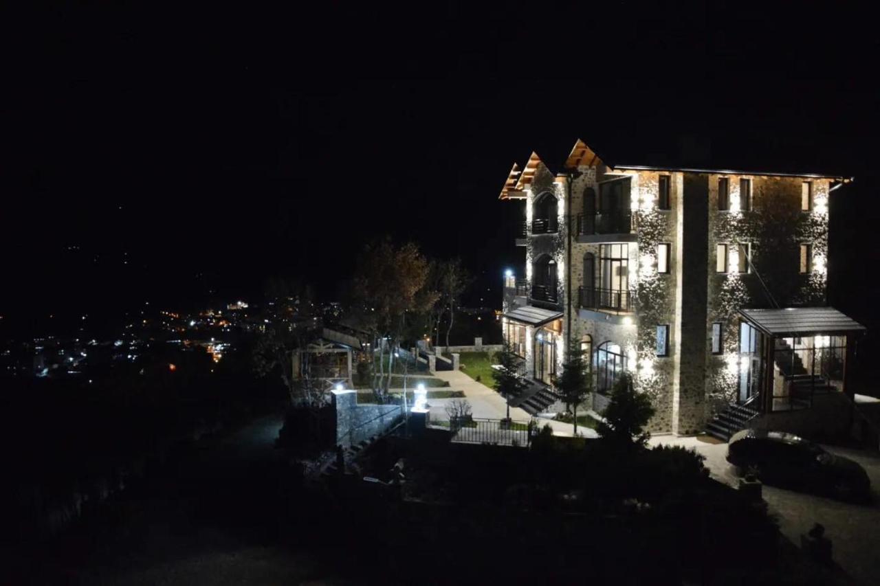 Bujtina Vrenezi Hotel Peshkopia Kültér fotó